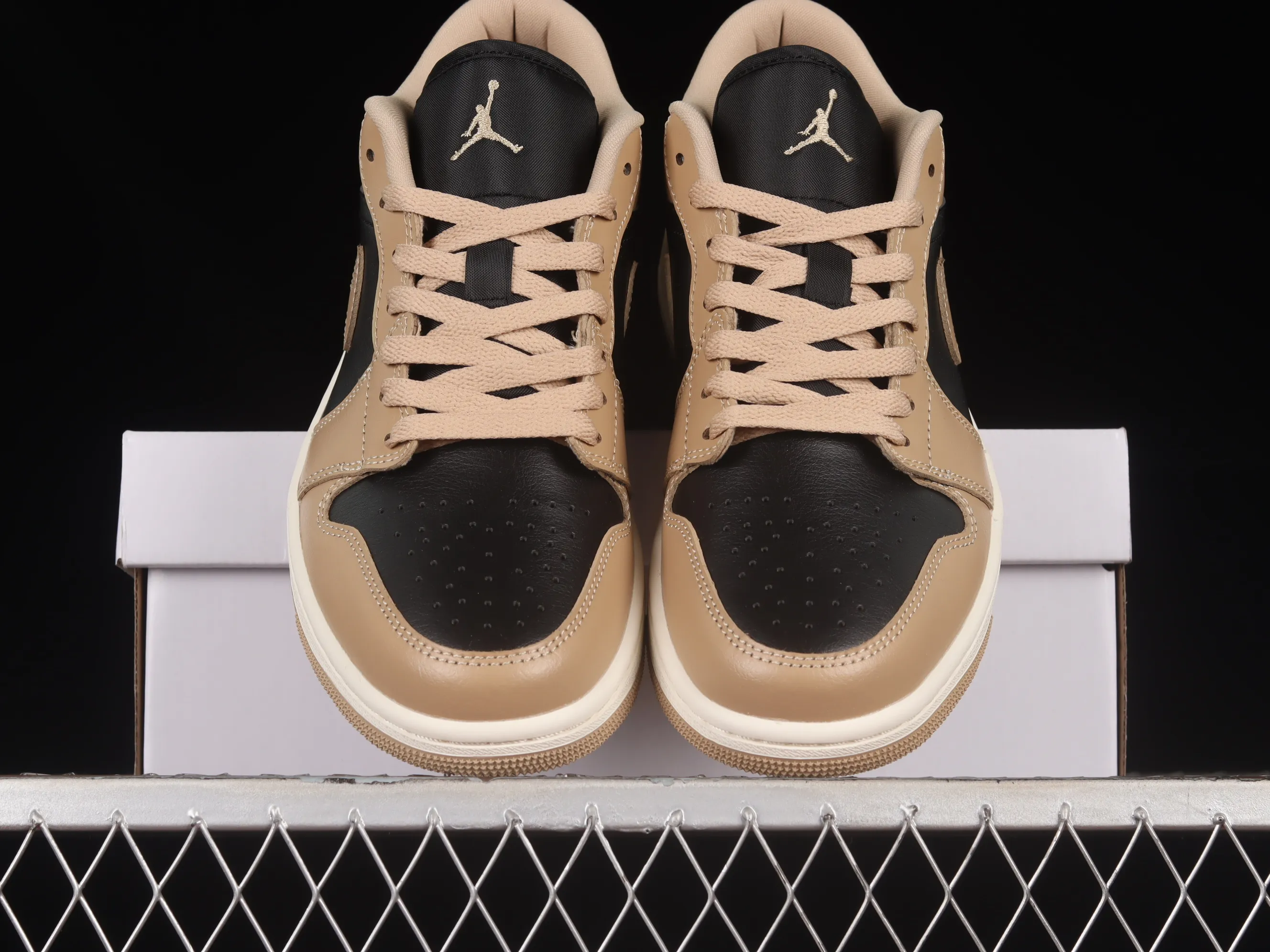 All categories Air Jordan Jordan series basketball shoes Air Jordan 1 Low G version pure original Air Jordan 1 Low "Desert" AJ1 Joe 1 milk tea color cultural and leisure sports sneakers DC0774-201